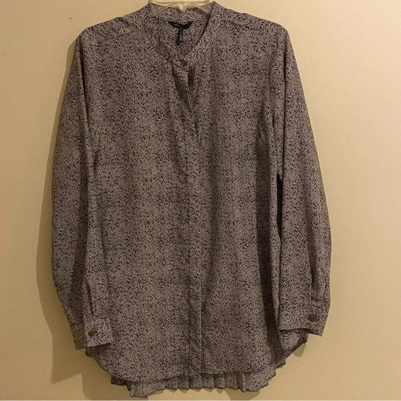 Daisy Fuentes Size L Boho Long Sleeve Pleated Back Button Down Black White - Picture 1 of 10